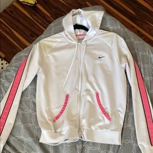 NIKE white basketball jacket